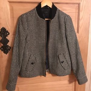 JCREW Houndstooth Bomber size 6 EUC